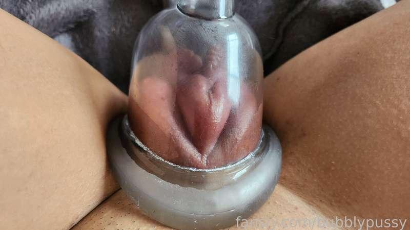 bubblypussy image #1