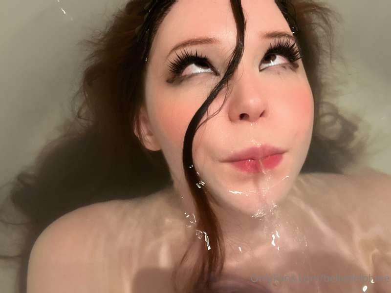 belledelphine image #21
