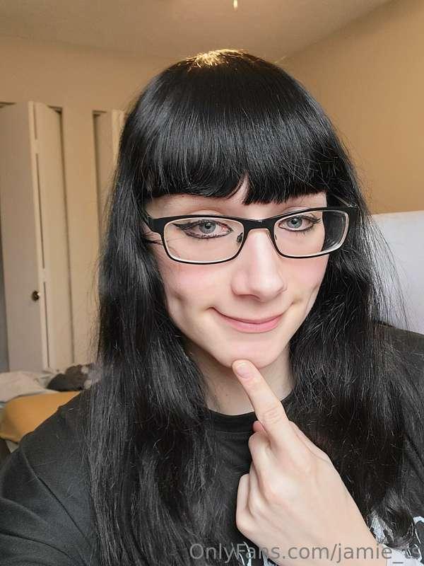 Selfie dump