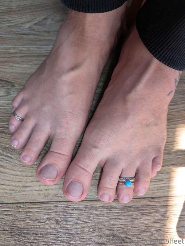 Toesday!!🥰👣