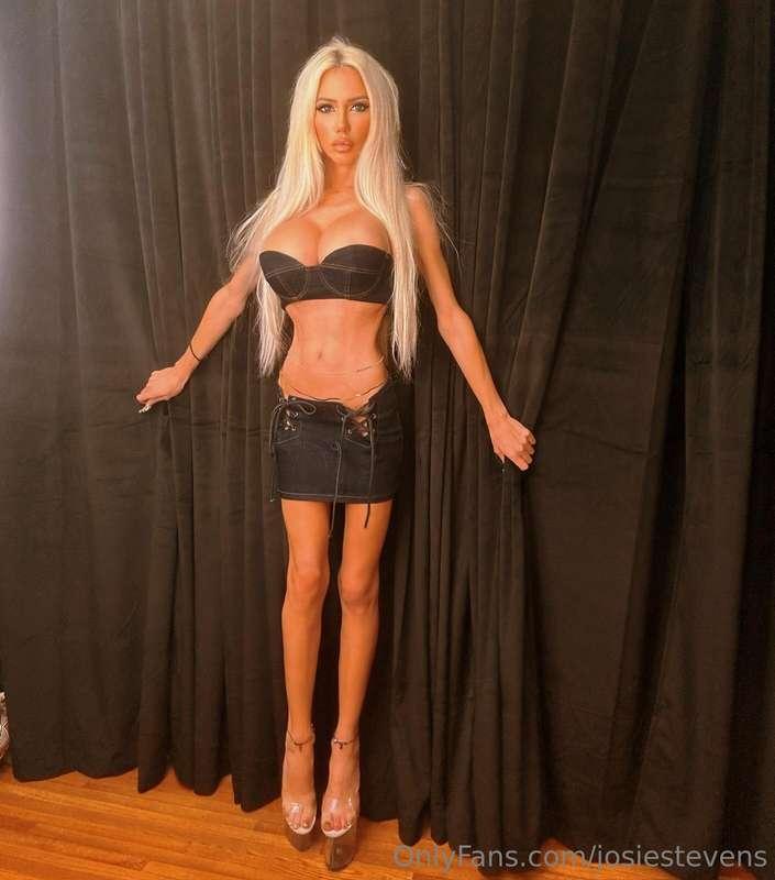 🖤