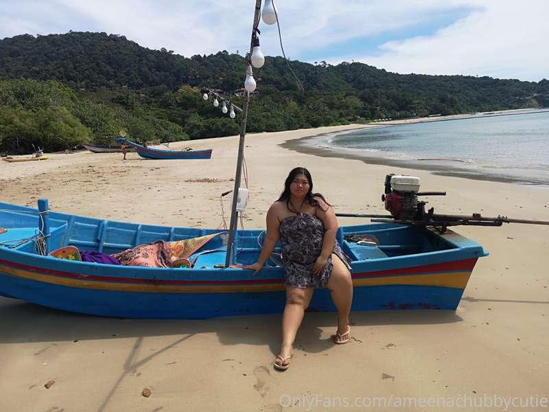 Island girl 🏝️😆