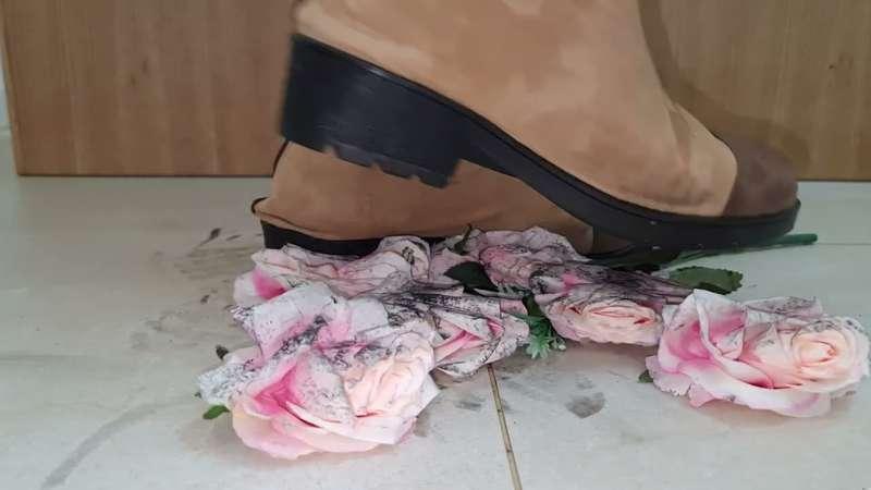 Dirty Klee Boots Trample Flower