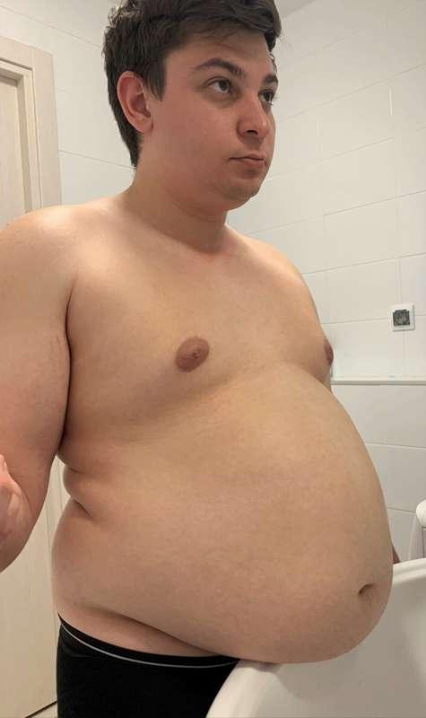 Belly in the sink