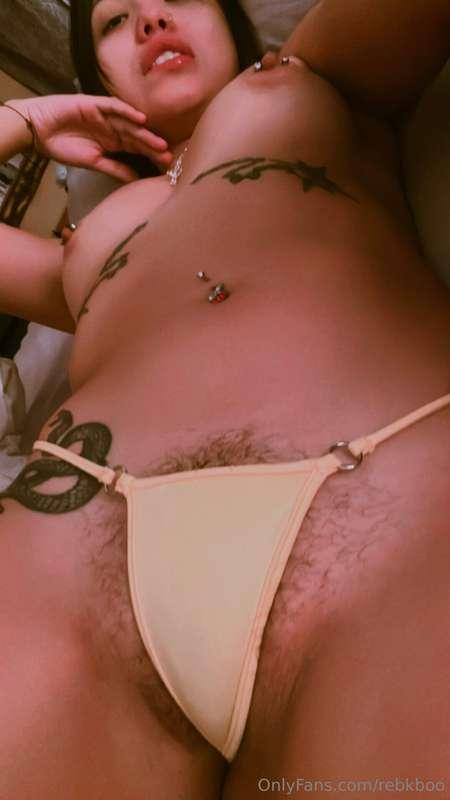 Más de mi en la mañanita 🥱 que puta sexy alch 🤤