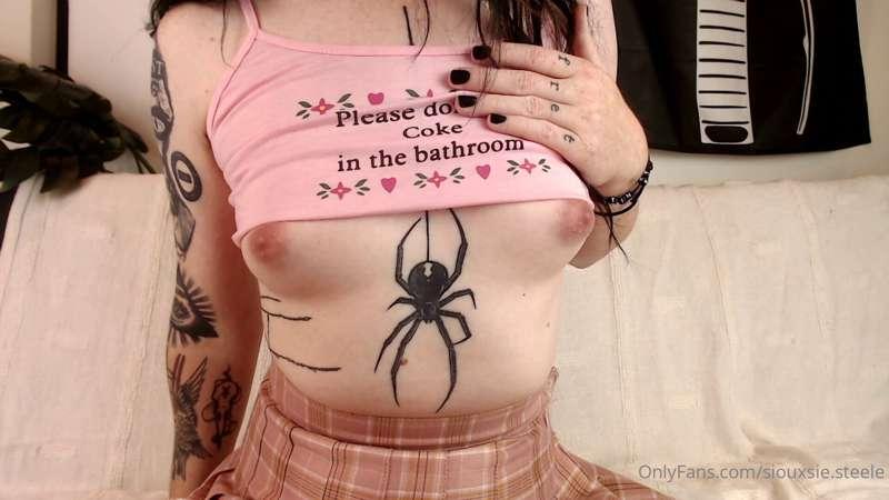 do u like puffy nipples? or soft nipples? 🤔🫢