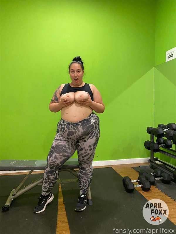 aprilfoxx image #0