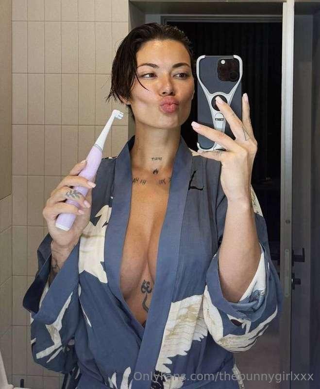 She is a REAL girl🥵 @jacqueline_jacqueline and she can teach..