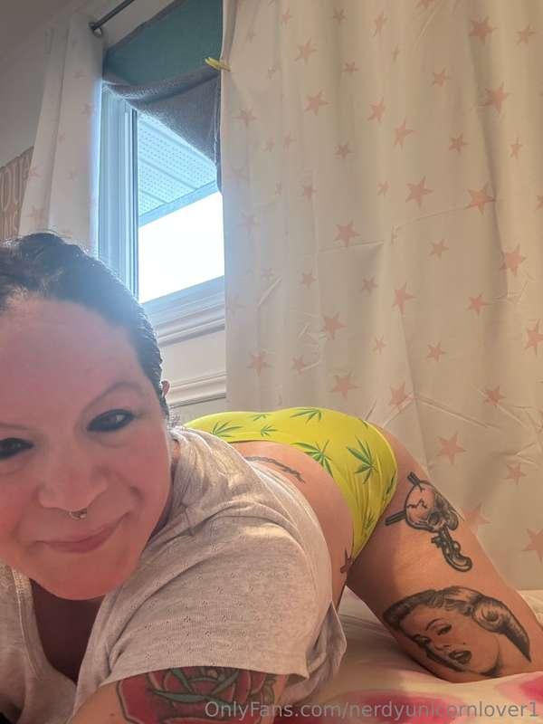 nerdyunicornlover1 image #0