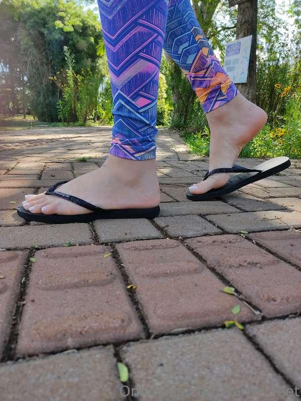 🥰👣