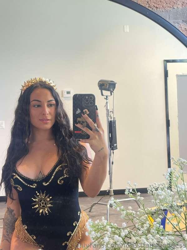 Sending goddess energy ur way ❤️