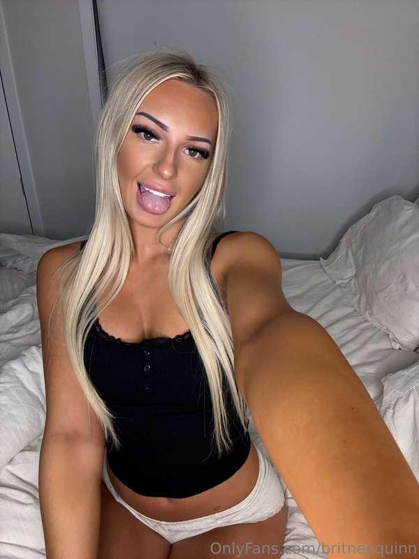 Ive got something naughty for youu!... tip me $15 and it's a..