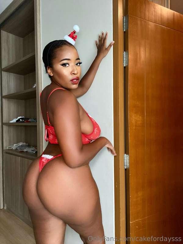Enough **ass** for you??😘