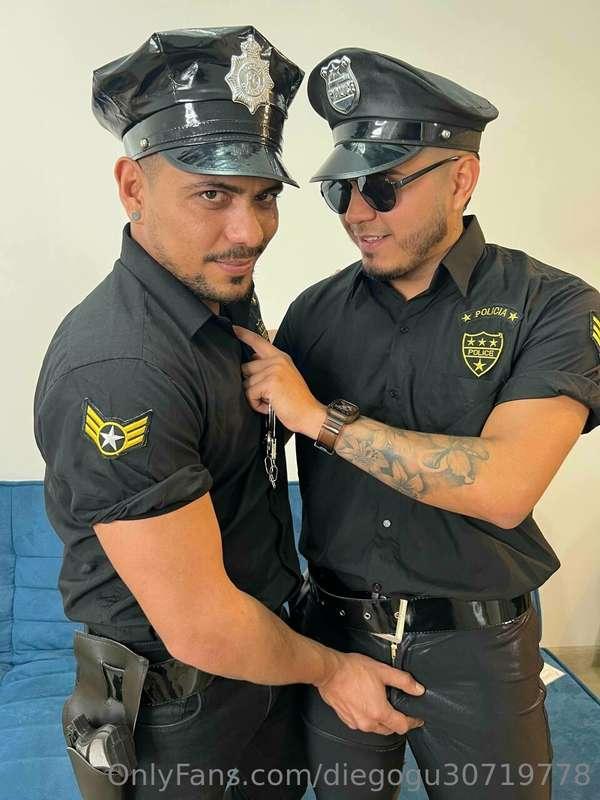 Hola @diegogu30719778 @gatodoyleche 👮‍♂️