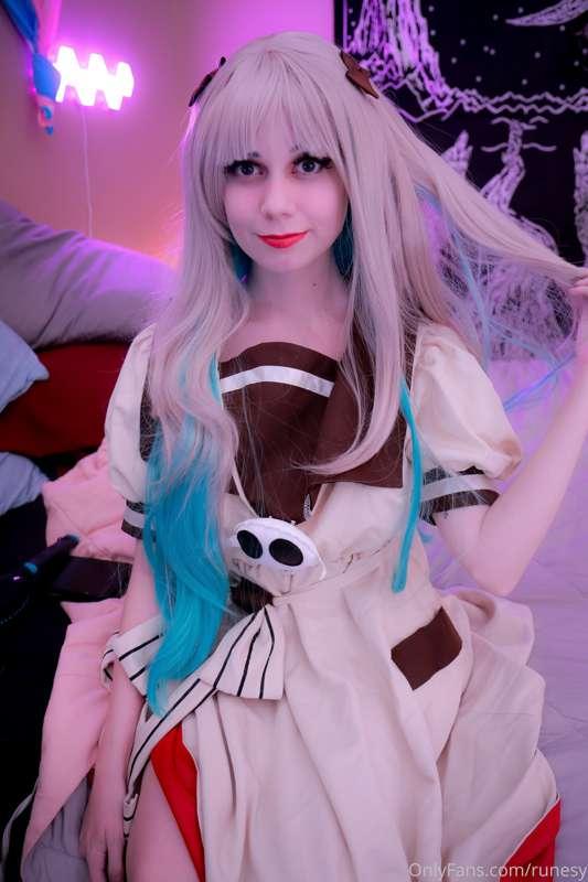 Cosplay: Nene 
www.youtube.com/c/runesy
Ill be on youtube to..