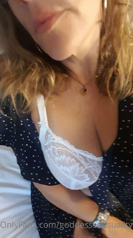 goddesssensuality image #0