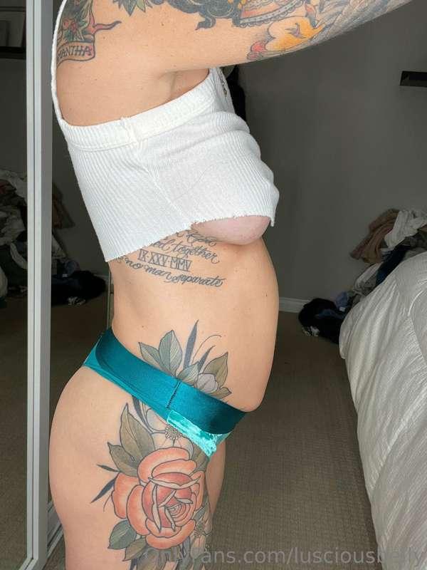 lusciousbelly image #0