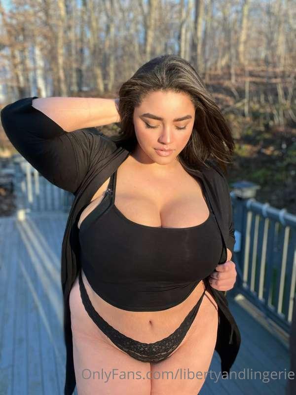 libertyandlingerie image #1