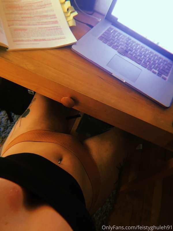 Working like an absolute maniac and it’s super fkn hot I wan..