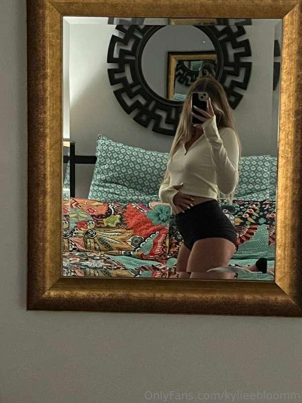 The bed is right there, what are you waiting for? 😋