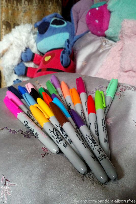 that's a butt load of sharpies ??
