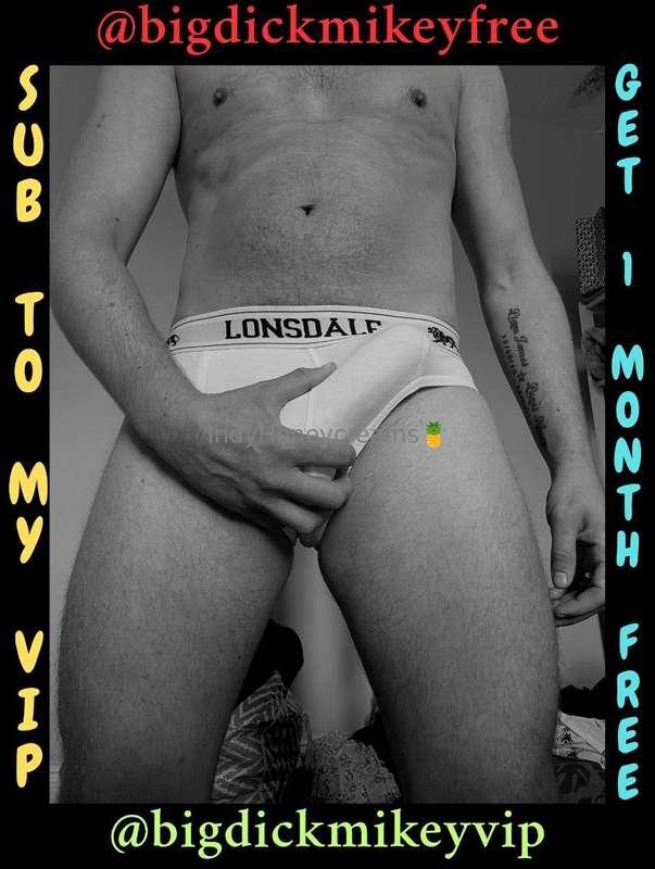 DO YOU LIKE A NAUGHTY😈BRITISH🇬🇧DILF WITH A BIG 🍆😏? THEN YOU ..