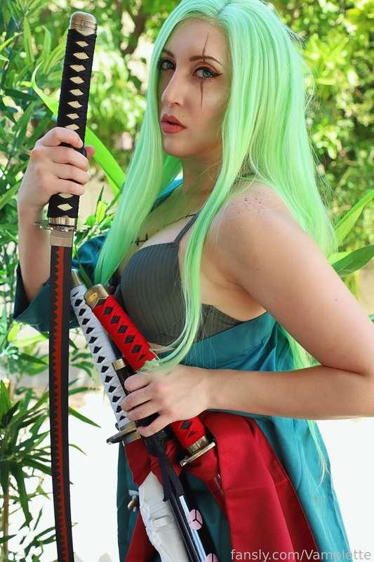 vamplette image #2