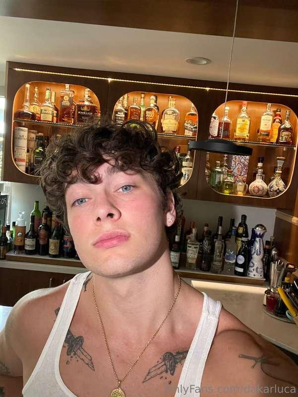 come and fuck with a big boy like me.. iykyk