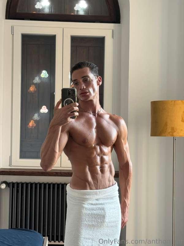 What vibes do I give here? 😈😇