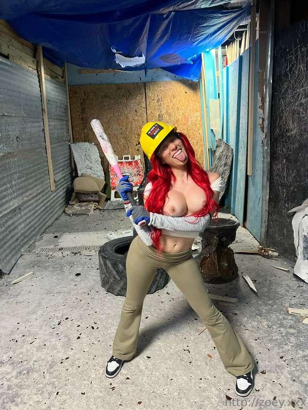 We went to smash some shit today!!! It was so much fun🤪 

Wo..
