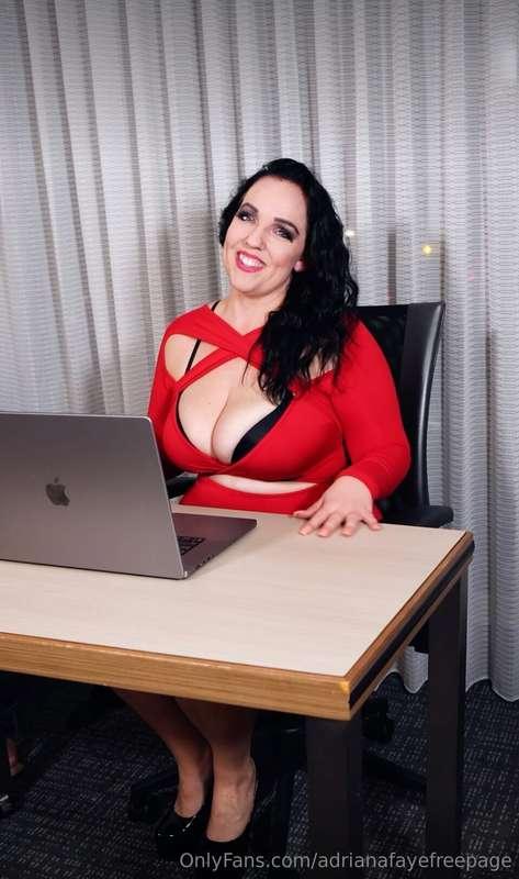 Ooops! 🤭 Looks like you caught me in your office! I'm soooo ..