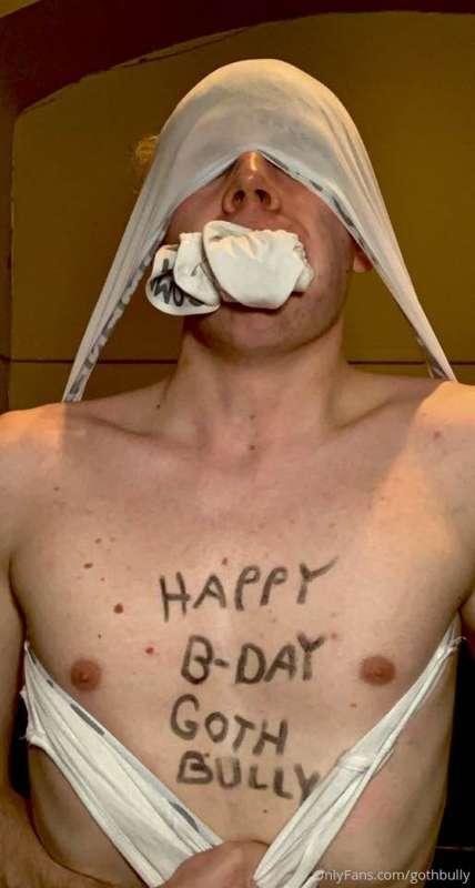 Had a virtual wedgie session with @jackfrancee for my birthd..