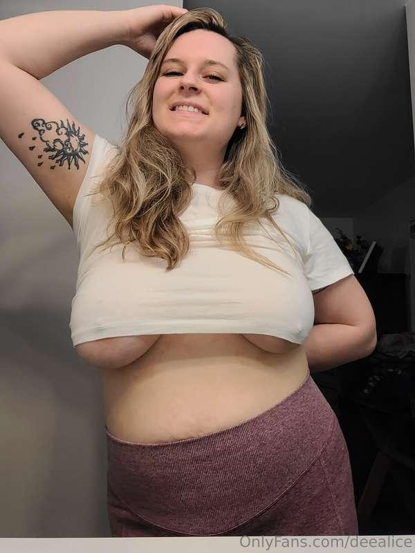 Not into a bunch of locked content?My VIP has 1000+ photos a..