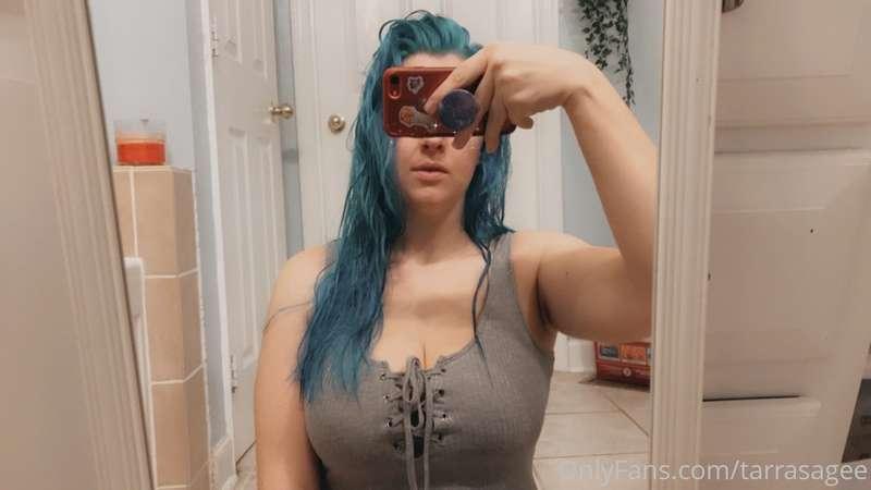 RIP my long hair ❤️ Cut 6 inches off but yay for healthy! (B..