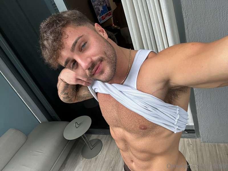 it’s late and i’m horny…name a better duo