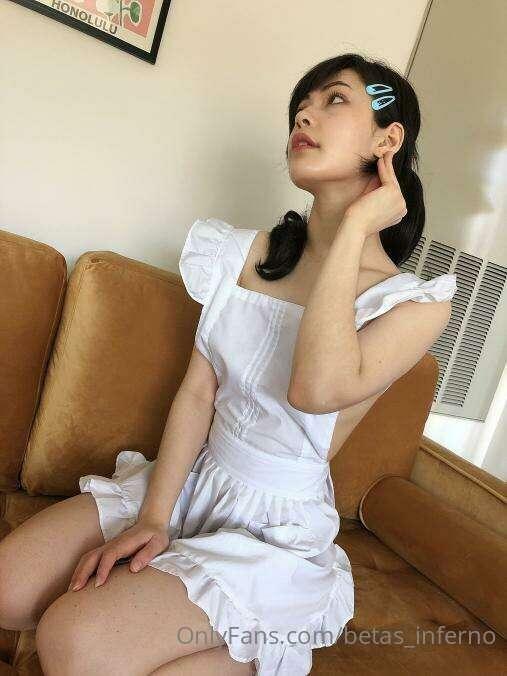 house wife pt. 5

P.S I hope you like nuns btw u v u