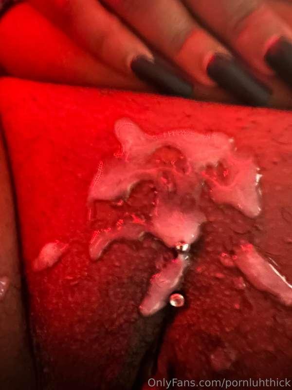 Cum fetish videos with self play pictures included