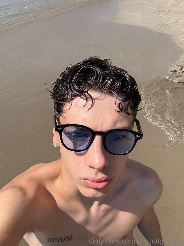 chi vuole fare una vancanza con me?😏💦