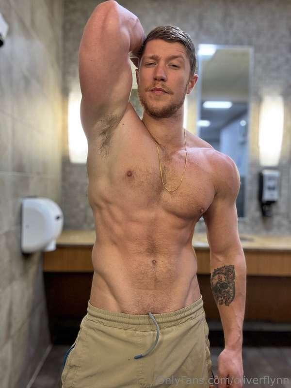 warning: this look comes with bad intentions 😏 