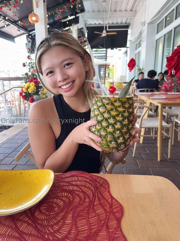 wanna taste my pineapple? juicy, sweet… and a little messy 😏..