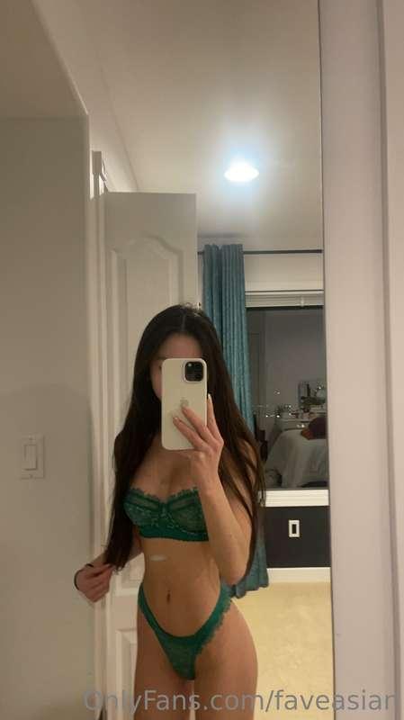Love this set💚💚