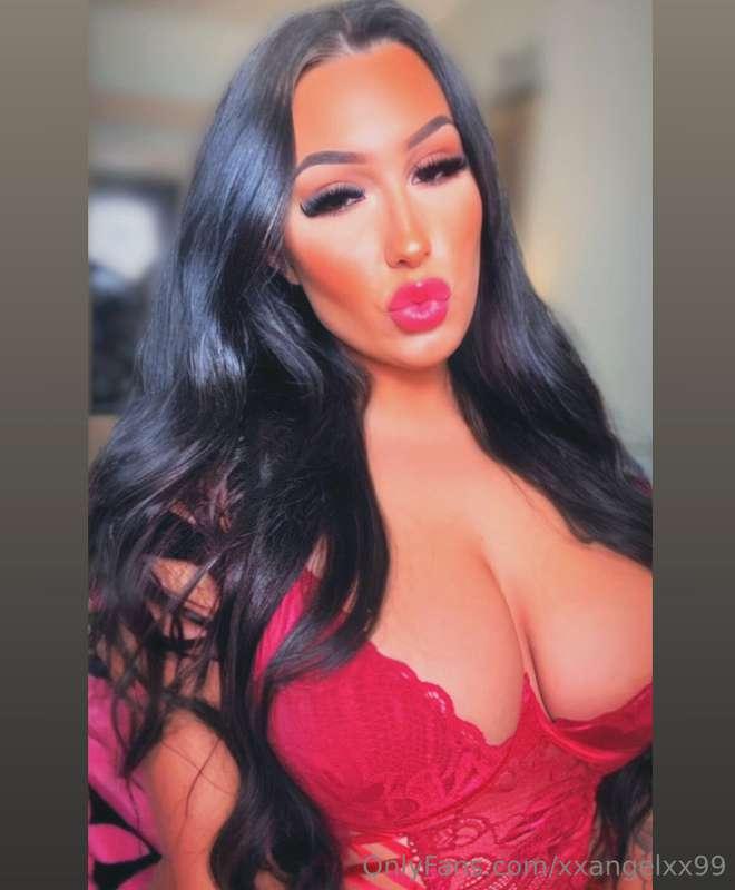 kisses from your fav💋🫶🏻