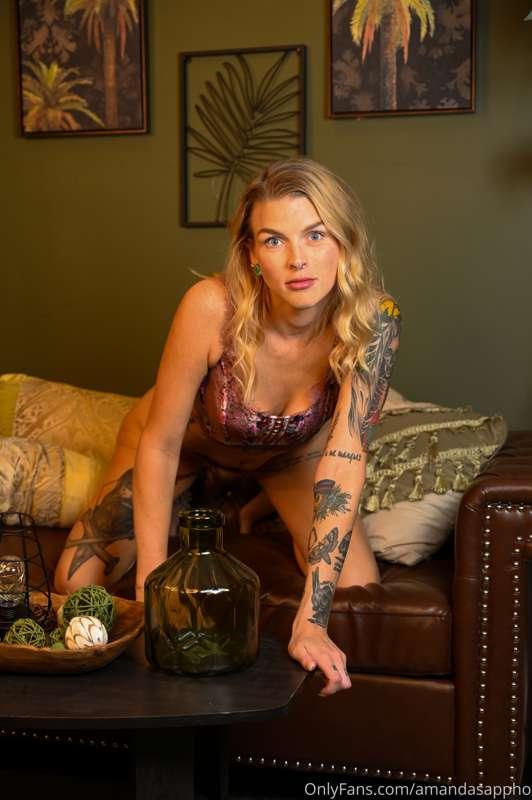 theofficialamandashow image #3