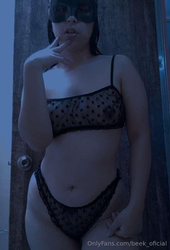 CONTENIDO NUEVO EN LENCERIA...❤️🤤😈 ¿Les Gusta?🥵