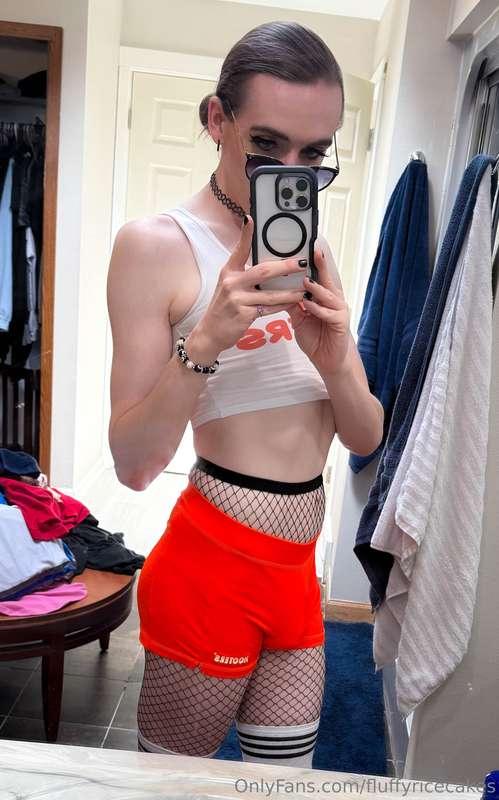 would you let this femboy hooters waitress give you sloppy t..