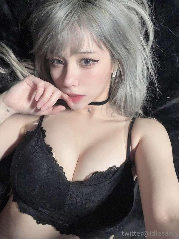 wanna join me in bed? ~ 💕💕💕