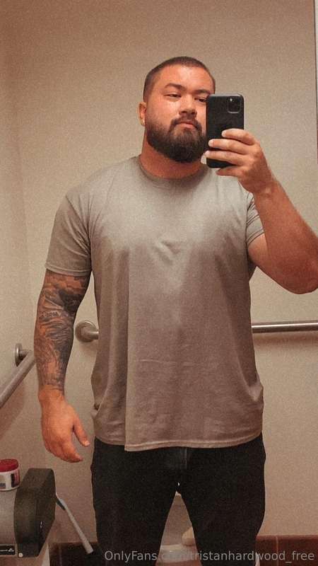 Pants UP or DOWN?
