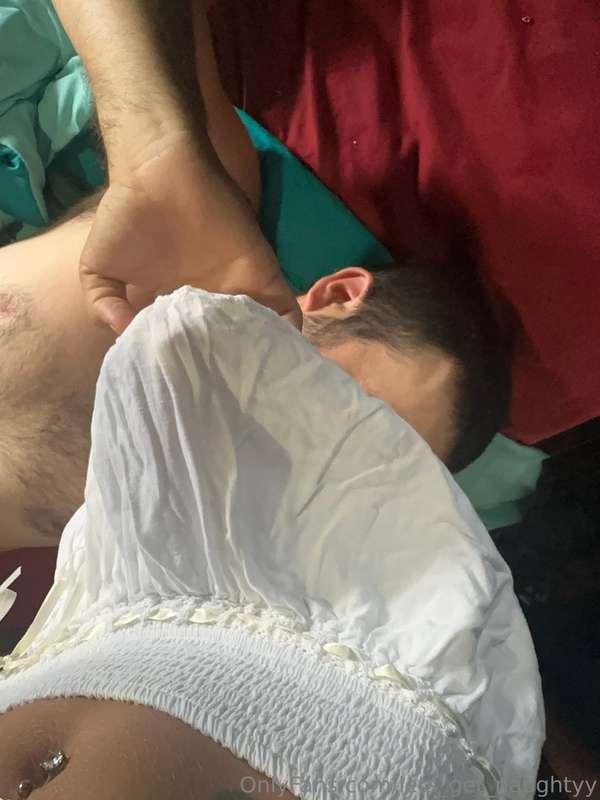 He was peeking 🫣 @fishermen1917 