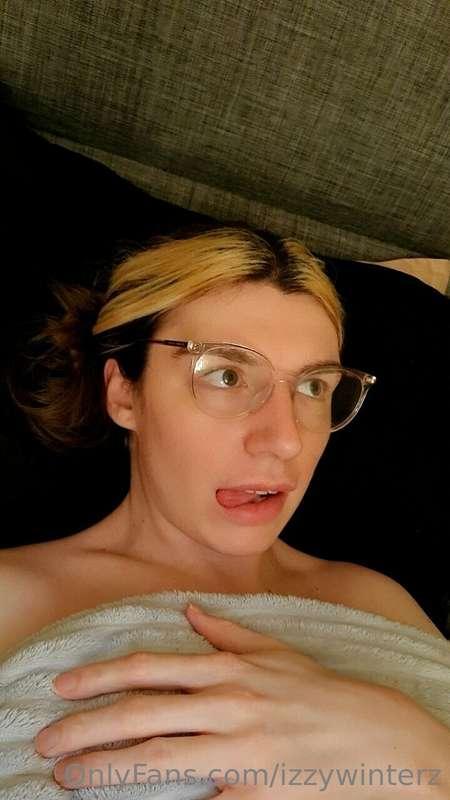 izzywinterz image #2