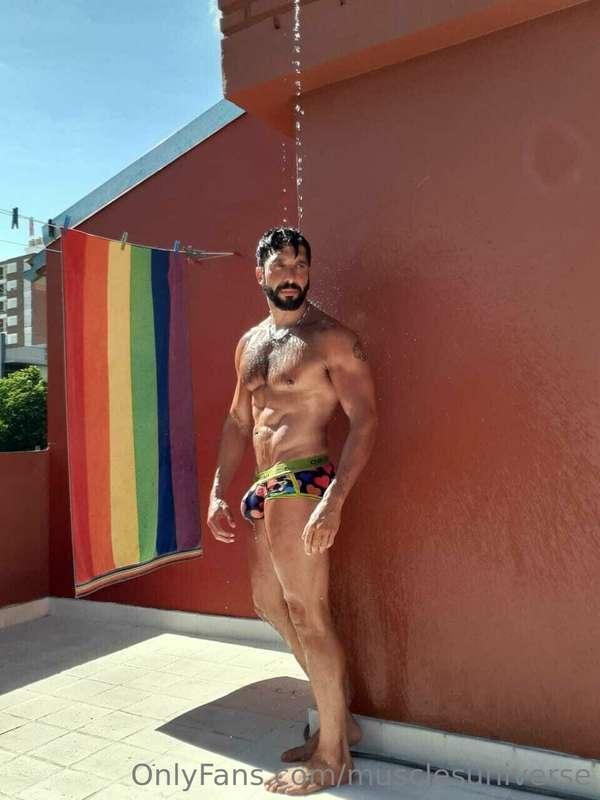 He is from Argentina with a 22 cm cock. @bulltovich